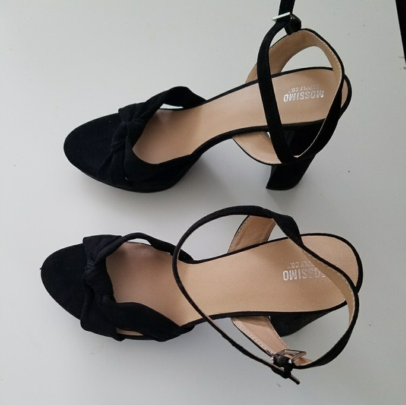 Black Strappy Platform Heels - Picture 2 of 7